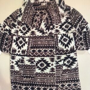 Cozy Black and White Patterned Sweater